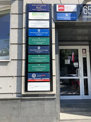 Team Lion Karolina Mroczkowska -Specjalista Kredytowy - Kredyty Hipoteczne - Radom